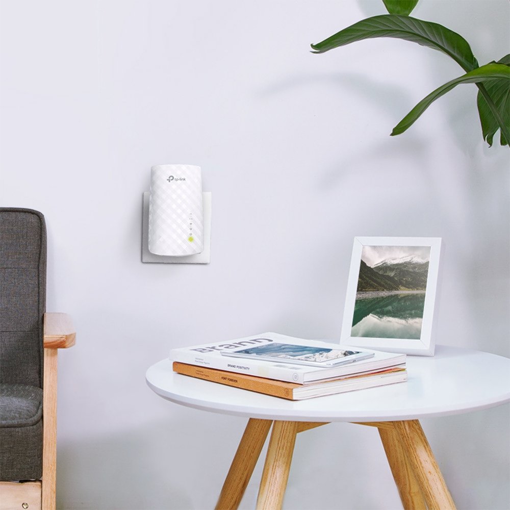 TP-Link RE200 | Wi-Fi 5 Range Extender | Dual-band | 750 Mbps | 10/100 Mbps Ethernet | Wit