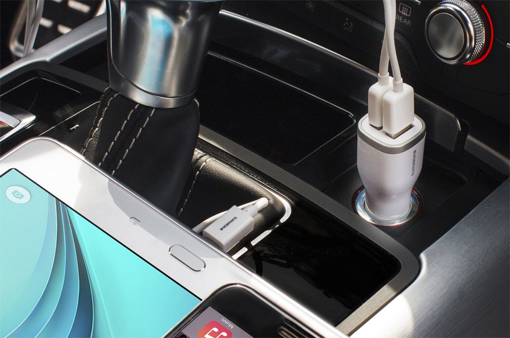 Mobiparts Car Charger | Dual USB-A Autolader 24W / 4.8A | Wit