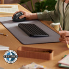 Logitech Lift for Business | Ergonomische Draadloze Muis | Rechtshandig | RF + Bluetooth | 4000 DPI | Grafiet